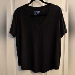 Terra & Sky Black V-Neck T-Shirt. Size 0X/24W